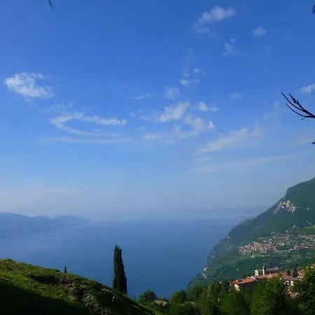 Panoramico - Fewo Mit Herrlichem Seeblick * Tignale